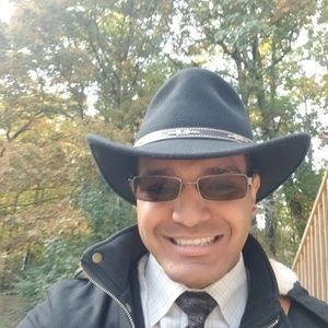 Meet your Posher, Mitchell